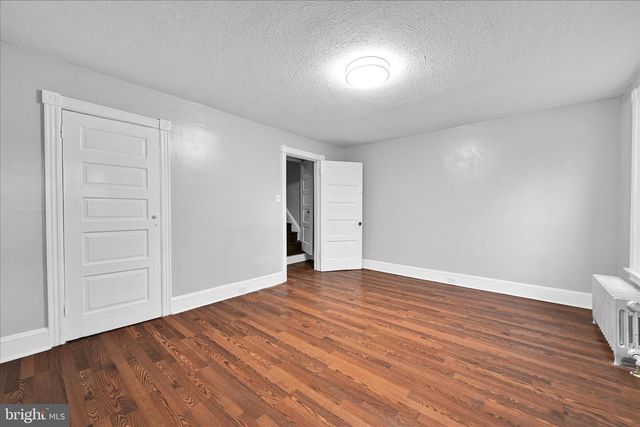 935 N CENTRE ST, Pottsville, PA 17901