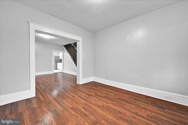 935 N CENTRE ST, Pottsville, PA 17901