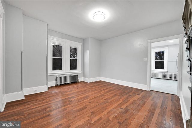 935 N CENTRE ST, Pottsville, PA 17901