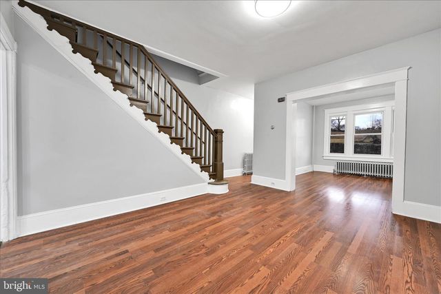 935 N CENTRE ST, Pottsville, PA 17901