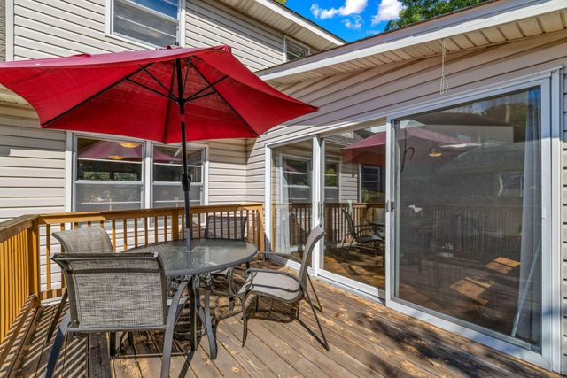 2916 Silver Lake Court NE, Saint Anthony, MN 55421