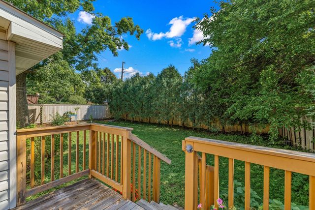 2916 Silver Lake Court NE, Saint Anthony, MN 55421