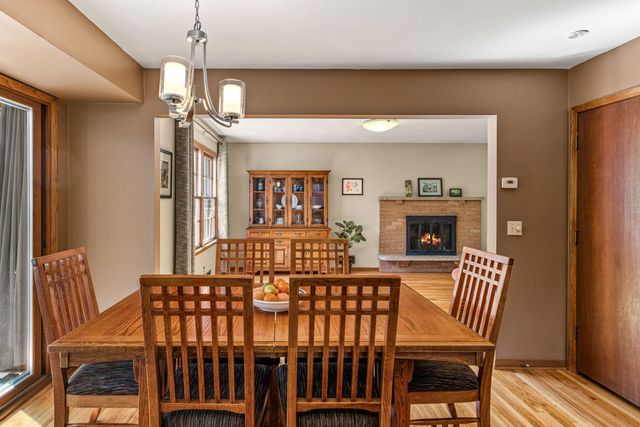 2916 Silver Lake Court NE, Saint Anthony, MN 55421