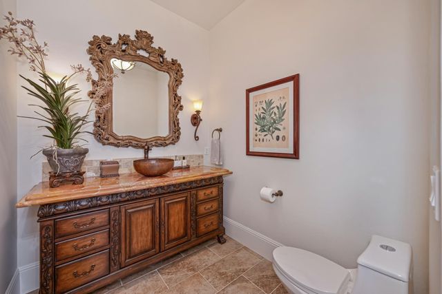 2020 Shady Trail Ln, Rocklin, CA 95765