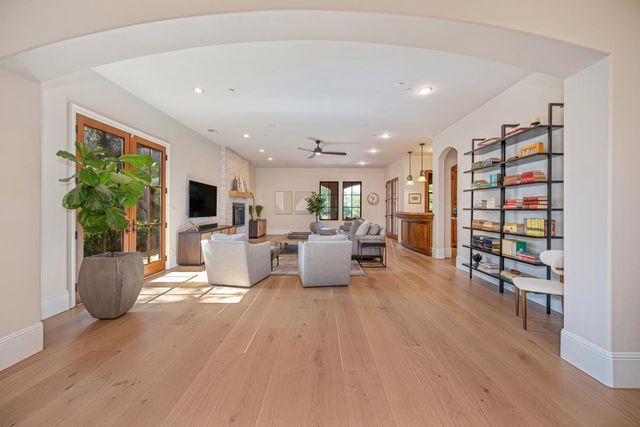 2020 Shady Trail Ln, Rocklin, CA 95765