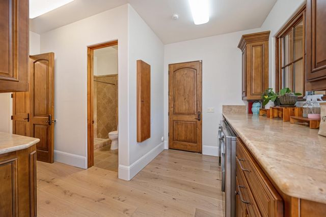 2020 Shady Trail Ln, Rocklin, CA 95765