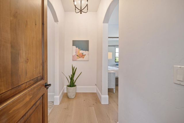 2020 Shady Trail Ln, Rocklin, CA 95765