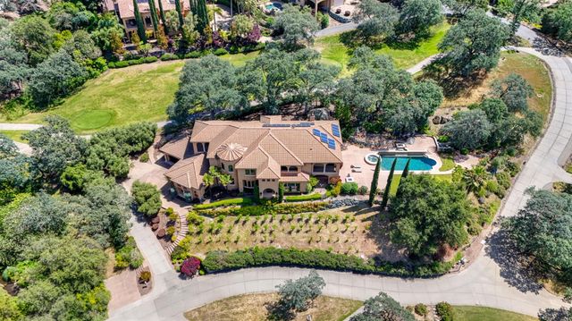 2020 Shady Trail Ln, Rocklin, CA 95765