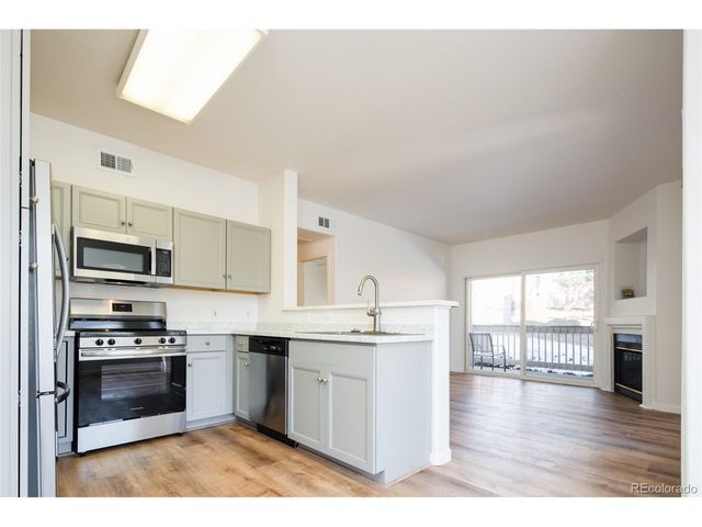 1190 Opal St 101, Broomfield, CO 80020