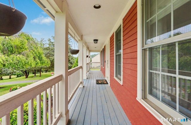 9 Hedge Meadow Lane, Newtown, CT 06470