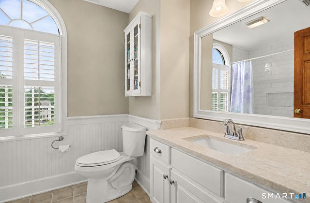 9 Hedge Meadow Lane, Newtown, CT 06470