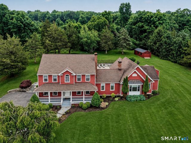 9 Hedge Meadow Lane, Newtown, CT 06470