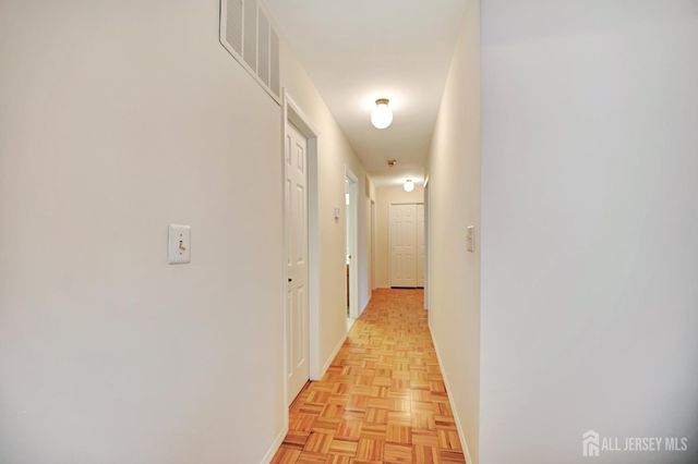 13 Benjamin Franklin Drive, Monroe, NJ 08831