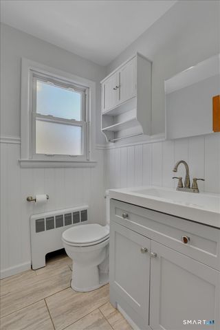 97 Arcellia Drive, Manchester, CT 06042