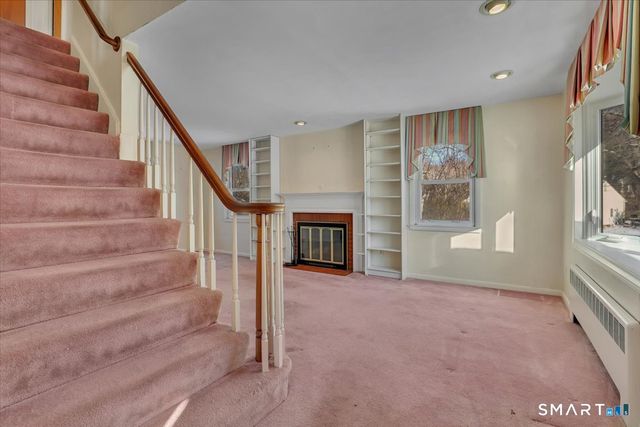 97 Arcellia Drive, Manchester, CT 06042