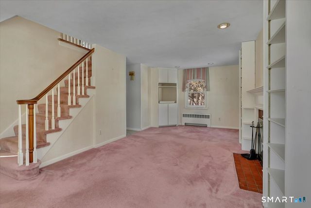 97 Arcellia Drive, Manchester, CT 06042