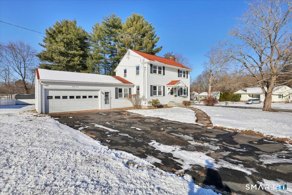 97 Arcellia Drive, Manchester, CT 06042
