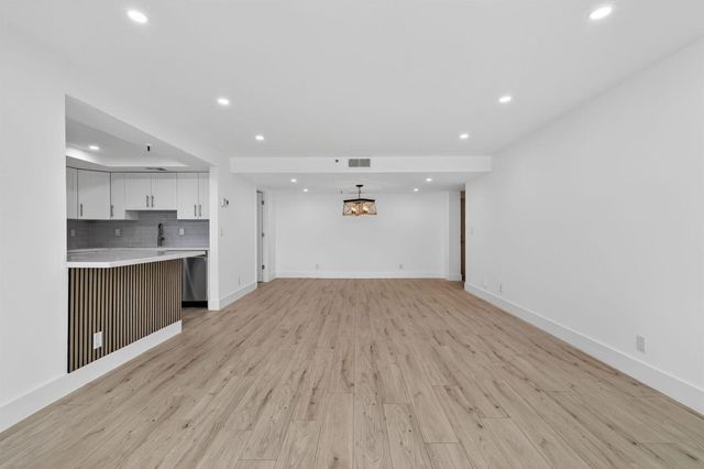 1748 Jupiter Cove Drive 319, Jupiter, FL 33469