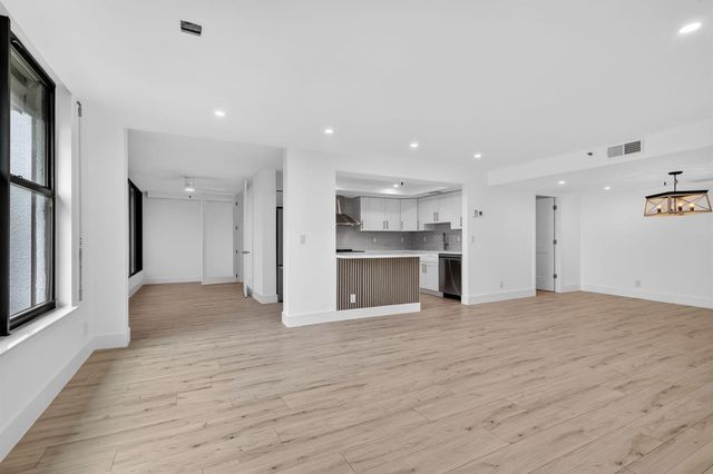 1748 Jupiter Cove Drive 319, Jupiter, FL 33469