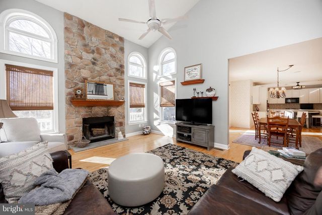 1021 MULBERRY ST, Chester Springs, PA 19425