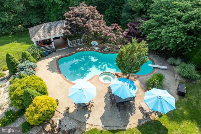 1021 MULBERRY ST, Chester Springs, PA 19425
