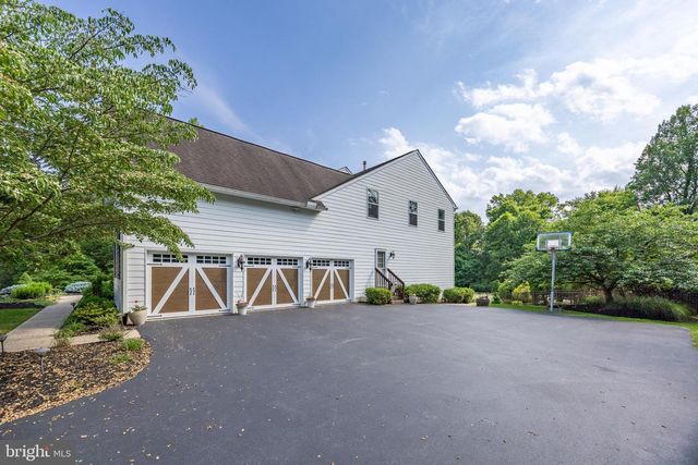 1021 MULBERRY ST, Chester Springs, PA 19425