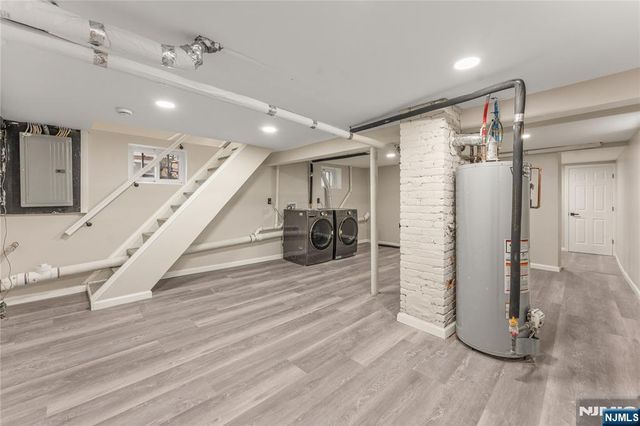 272 Burgess Place, Clifton, NJ 07011