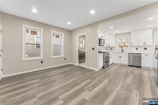 272 Burgess Place, Clifton, NJ 07011