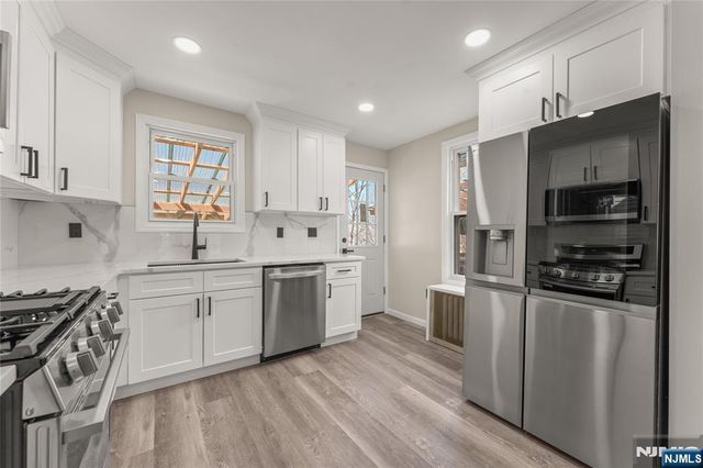 272 Burgess Place, Clifton, NJ 07011