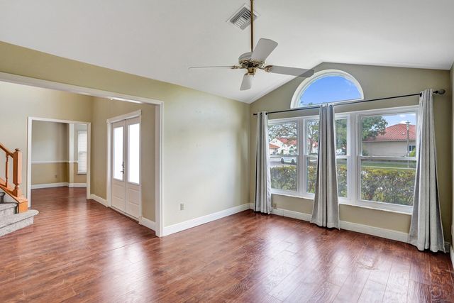 10732 Sea Cliff Circle, Boca Raton, FL 33498