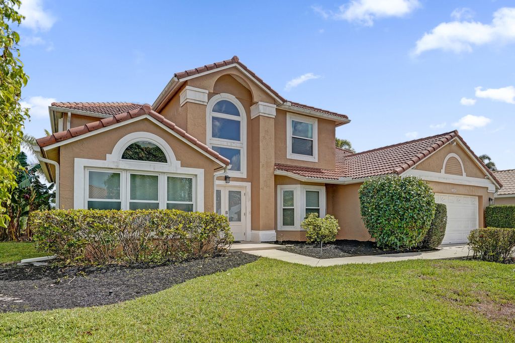 10732 Sea Cliff Circle, Boca Raton, FL 33498