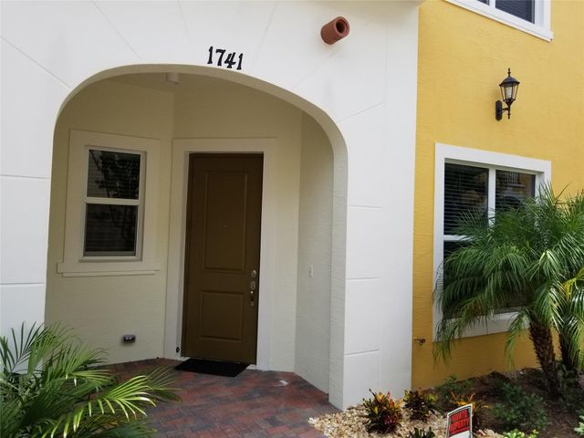 1741 NW 124th Place, Pembroke Pines, FL 33028