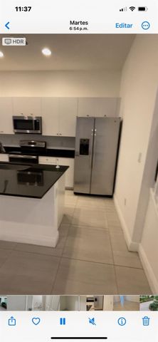 1741 NW 124th Place, Pembroke Pines, FL 33028