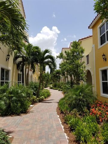 1741 NW 124th Place, Pembroke Pines, FL 33028