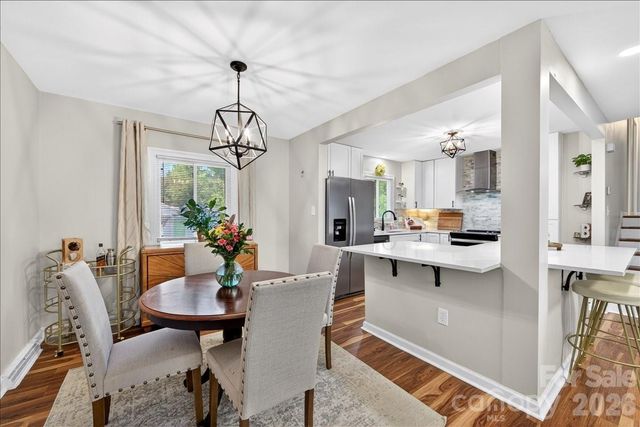 5907 Bluebonnet Road, Charlotte, NC 28212