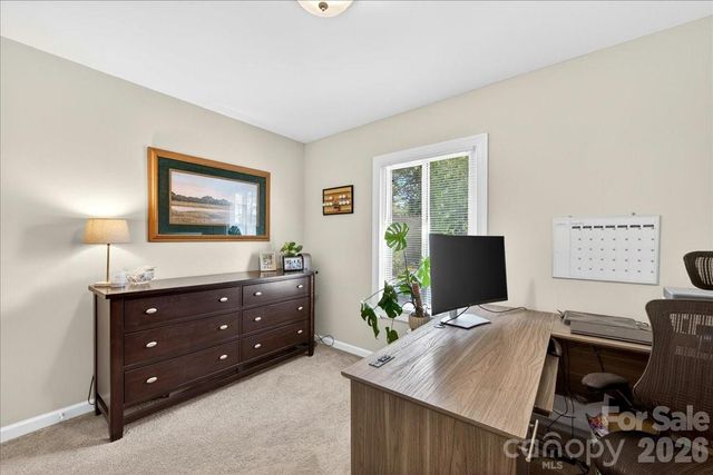 5907 Bluebonnet Road, Charlotte, NC 28212