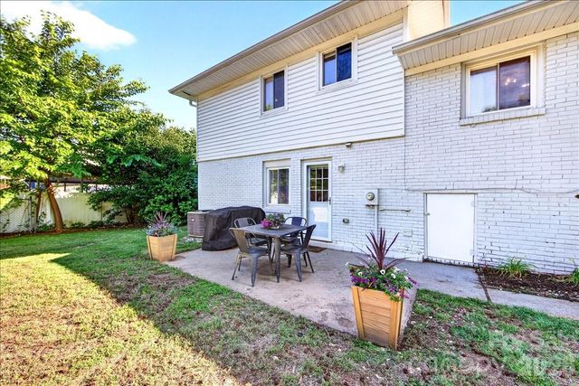 5907 Bluebonnet Road, Charlotte, NC 28212