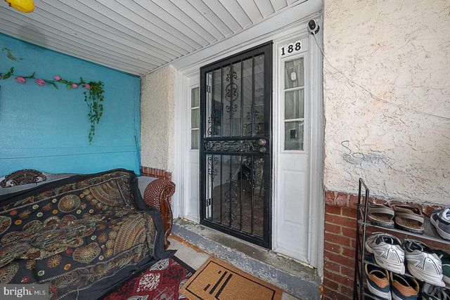 188 E ESSEX AVE, Lansdowne, PA 19050