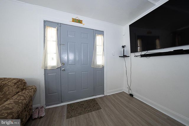 188 E ESSEX AVE, Lansdowne, PA 19050