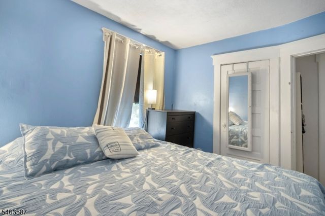 124 Jefferson St, Wanaque Boro, NJ 07420
