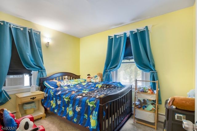 124 Jefferson St, Wanaque Boro, NJ 07420