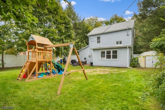124 Jefferson St, Wanaque Boro, NJ 07420