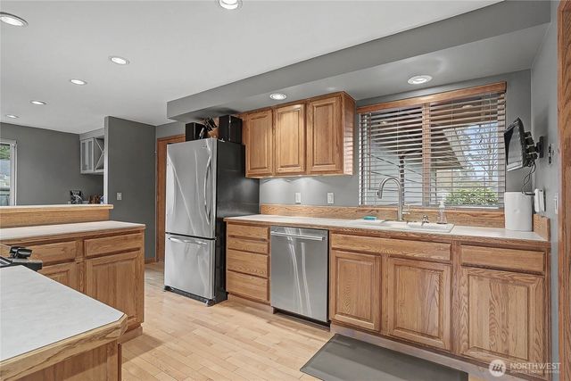 18766 130th Avenue SE, Renton, WA 98058