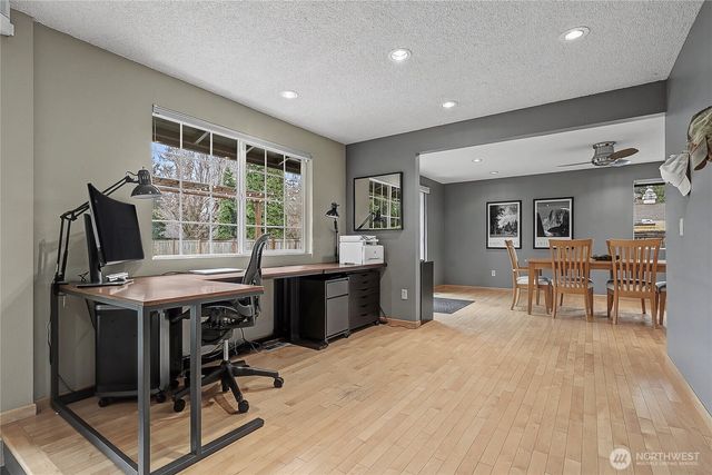 18766 130th Avenue SE, Renton, WA 98058