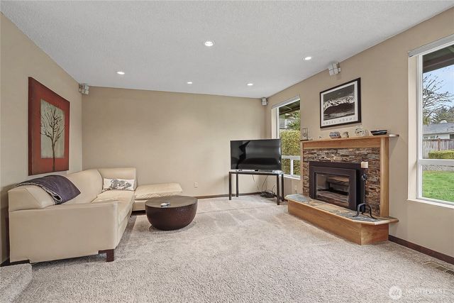 18766 130th Avenue SE, Renton, WA 98058