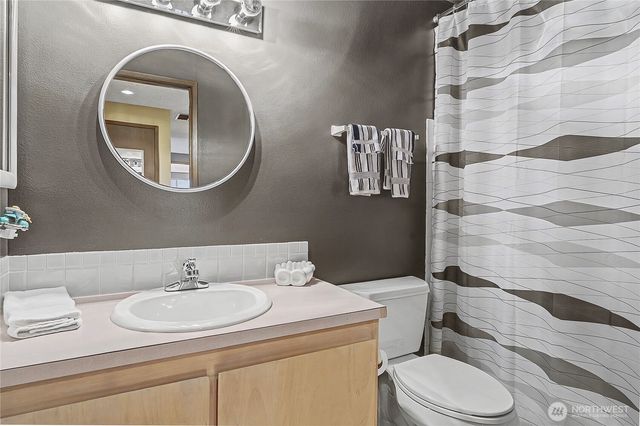 18766 130th Avenue SE, Renton, WA 98058