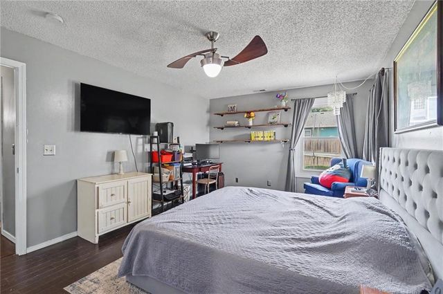 3028 W 30th Court, Lawrence, KS 66047