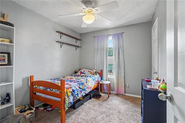 3028 W 30th Court, Lawrence, KS 66047