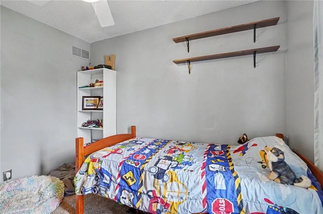 3028 W 30th Court, Lawrence, KS 66047