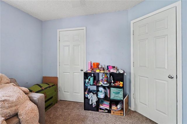 3028 W 30th Court, Lawrence, KS 66047